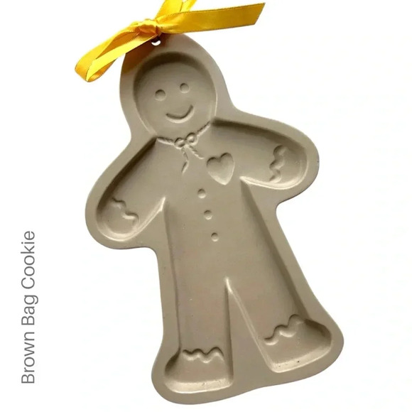 BROWN BAG COOKIE ART NWOT VINTAGE GINGERBREAD MAN COOKIE MOLD - Picture 1 of 3